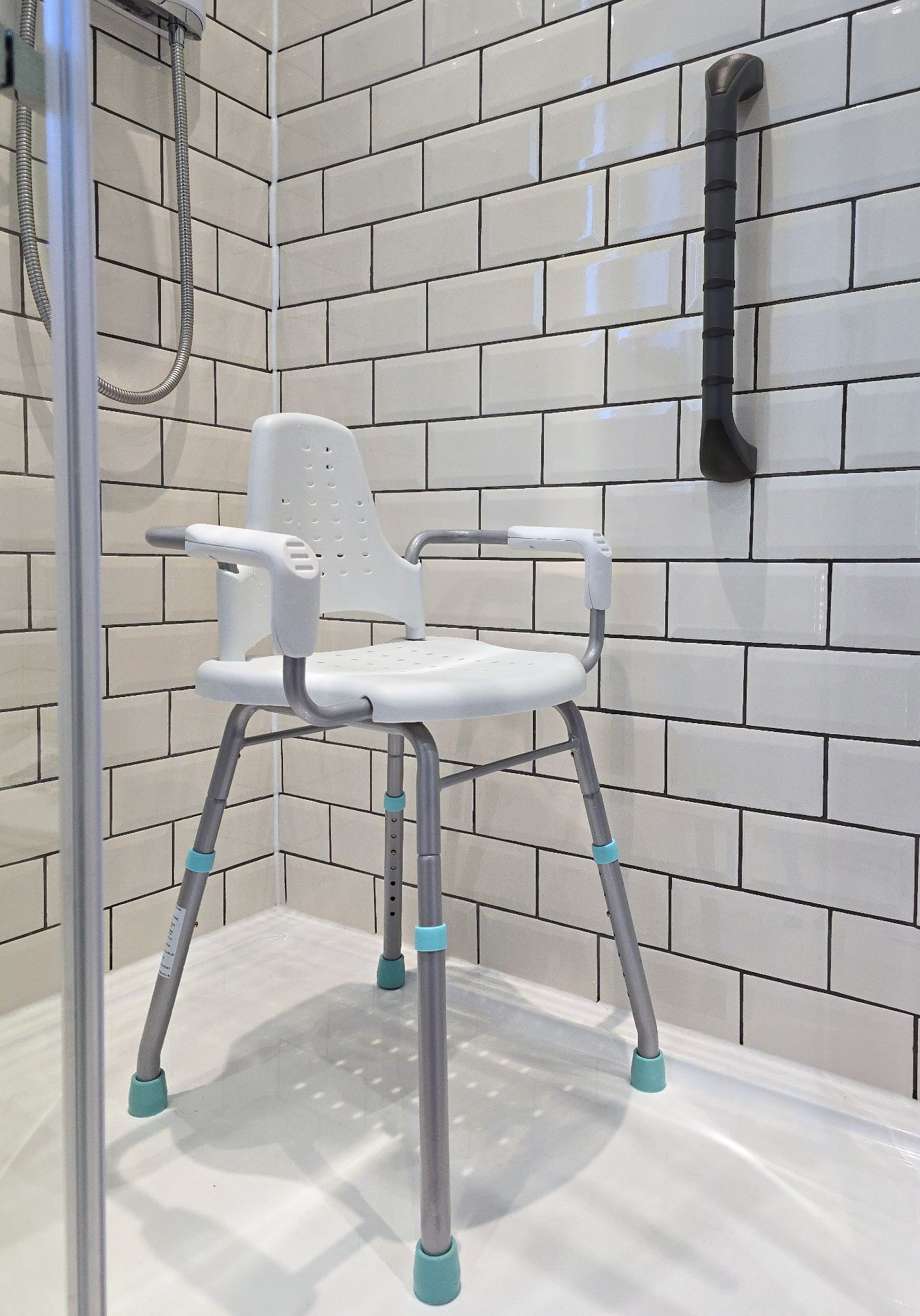 Prima Grab Bars | Gordon Ellis