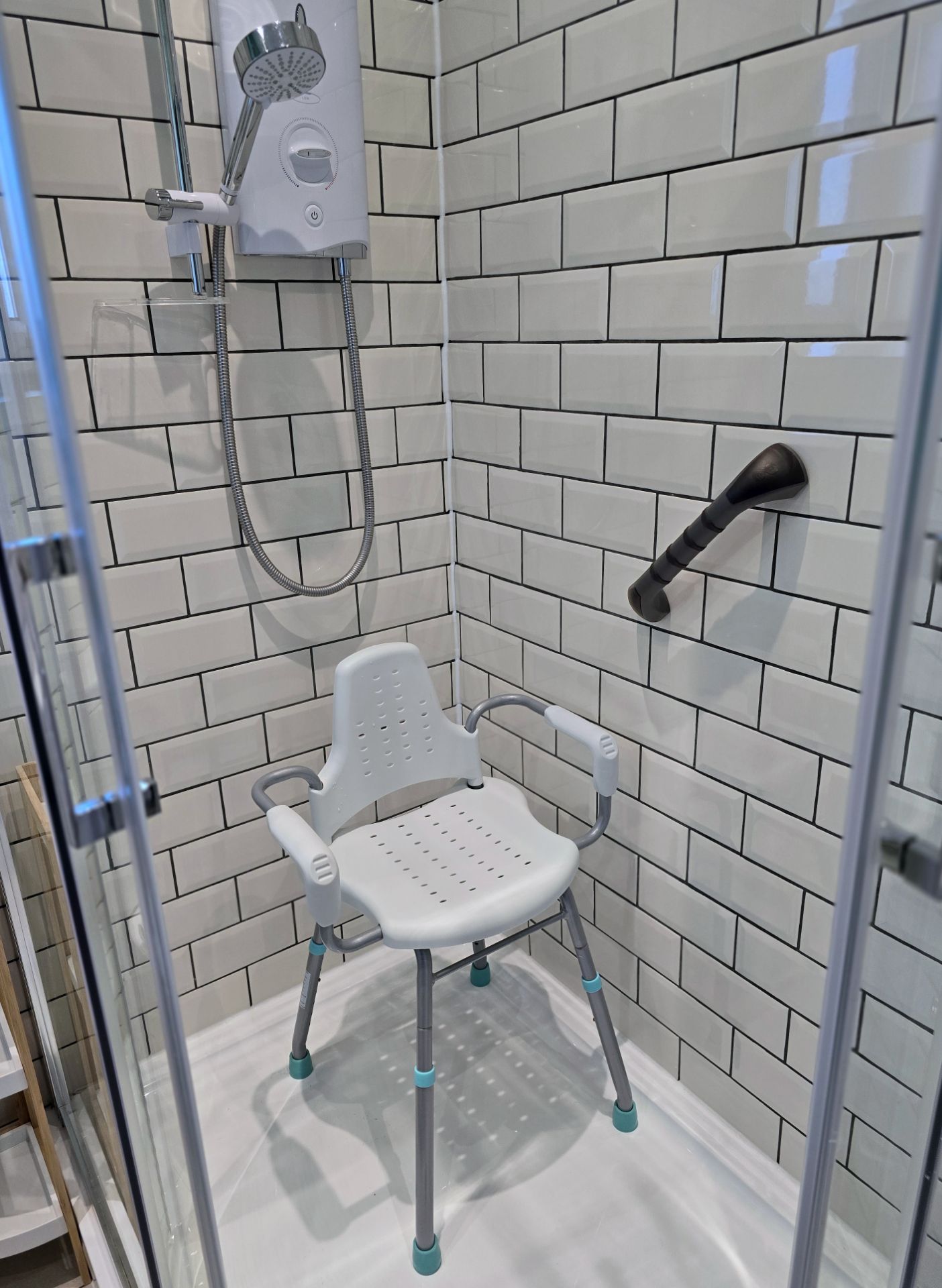 Prima Grab Bars | Gordon Ellis